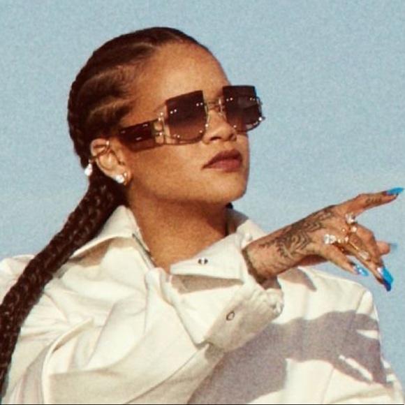 Meet your Posher, Jane - Picture 1 of 1